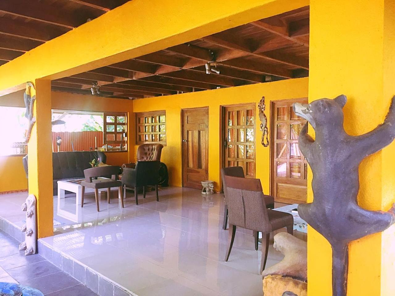 Puerto Viejo de Talamanca Madre Selva Hostel מראה חיצוני תמונה