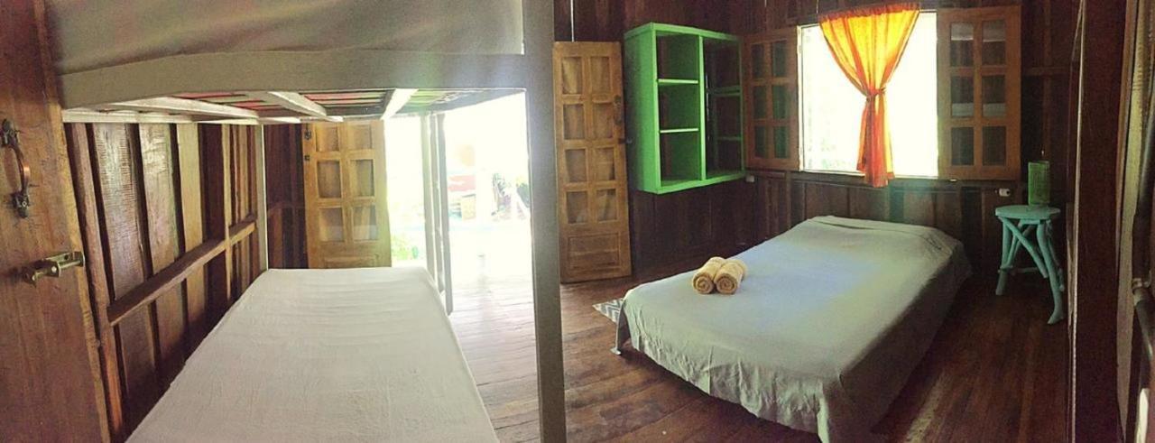Puerto Viejo de Talamanca Madre Selva Hostel מראה חיצוני תמונה