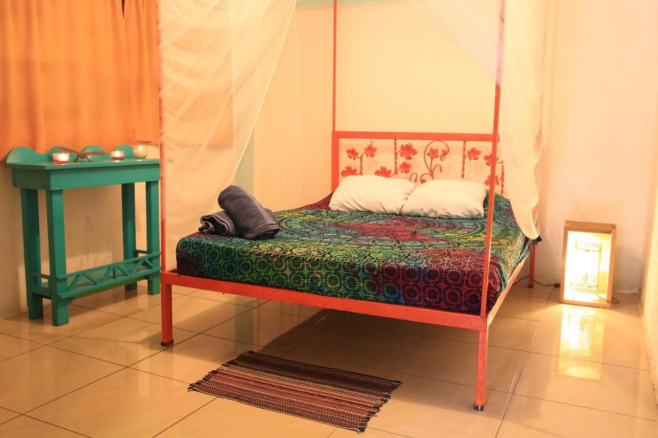 Puerto Viejo de Talamanca Madre Selva Hostel מראה חיצוני תמונה